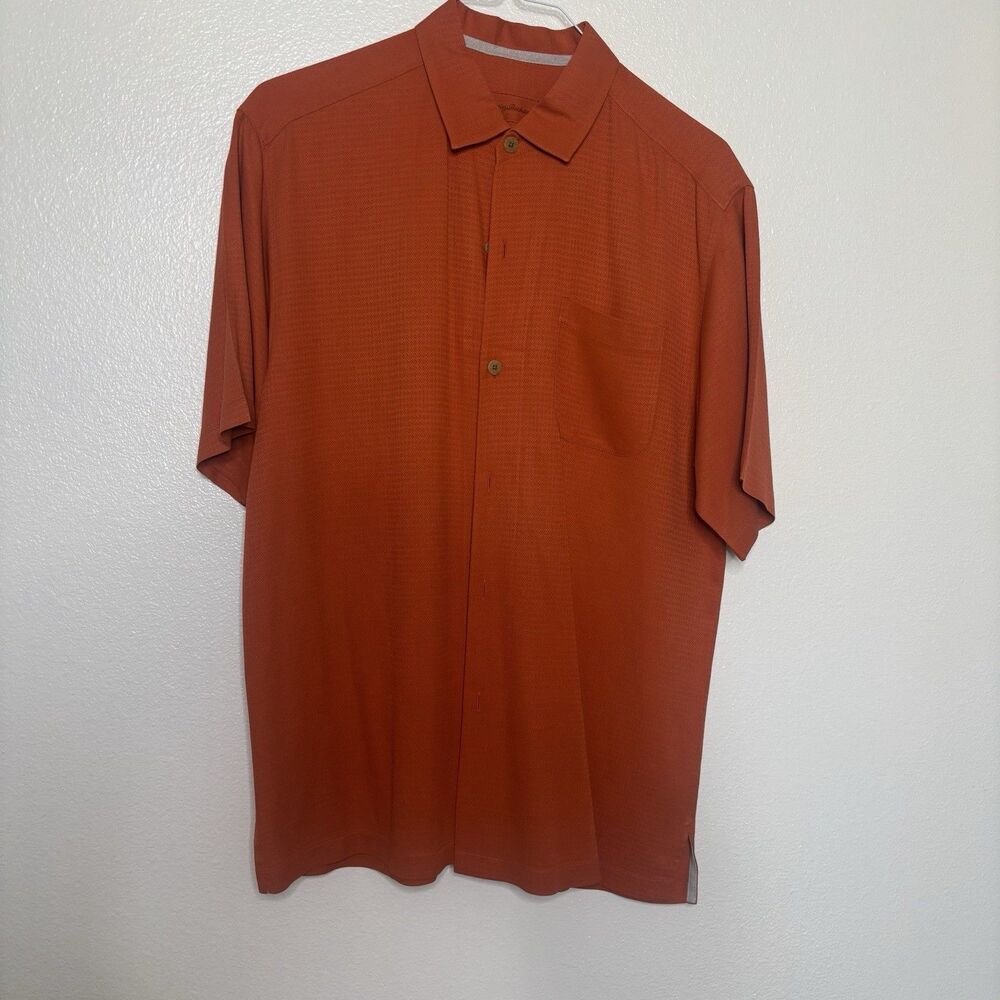 Tommy Bahama Button Shirt Mens Size M Orange 100% Silk Hawaiian Beachy Vacation
